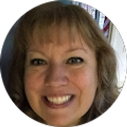 Profile photo of Leslie Haynes