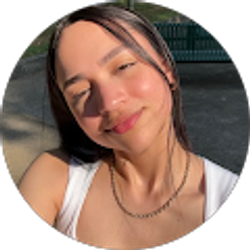 Profile photo of Andrea Villasmil