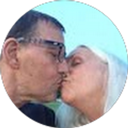 Profile photo of Michelle Buttles