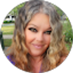 Profile photo of Lori Stewart
