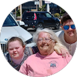 Profile photo of Ellen Babb