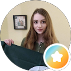Profile photo of Zoe Yanik