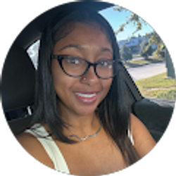 Profile photo of kara smith