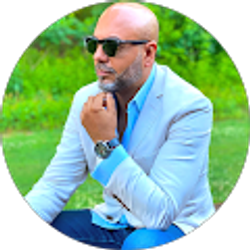 Profile photo of Andres Parra