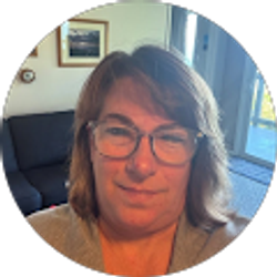 Profile photo of Kris Dawson