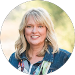 Profile photo of Cari Murphy