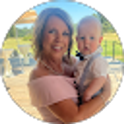 Profile photo of Michelle Zelinsky