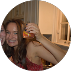 Profile photo of Hannah Marek