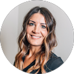 Profile photo of Valarie Adams