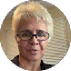 Profile photo of Paula Varns