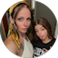 Profile photo of Samantha Guthrie