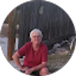 Profile photo of Alice Dell