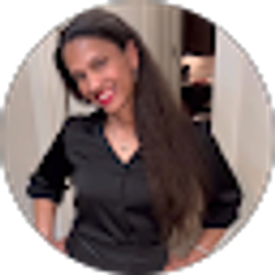 Profile photo of Summer Chohan