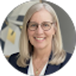 Profile photo of Lisa Pickard