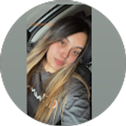 Profile photo of lorena loya