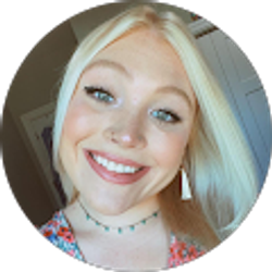 Profile photo of Savannah Crouse