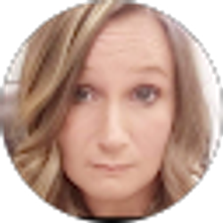 Profile photo of erin Gustavison