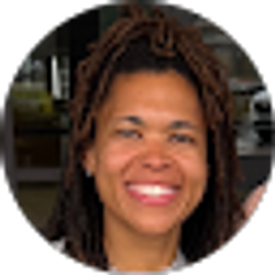 Profile photo of Courtney Montreuil