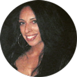 Profile photo of Nicole Lupo