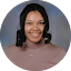 Profile photo of Lucianna Chase
