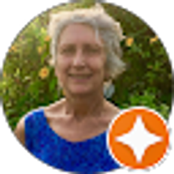 Profile photo of Mary Hetland