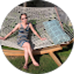 Profile photo of Vicky Shi