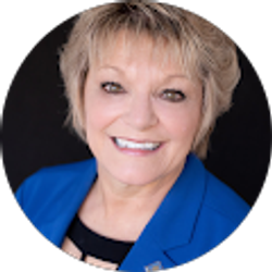 Profile photo of Crystal Meece