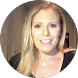 Profile photo of Amanda Mancini