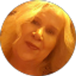Profile photo of Kirsten Bucher