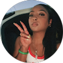 Profile photo of Hollissa Anderson