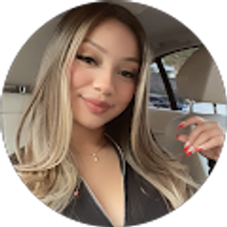 Profile photo of Lesley Torres