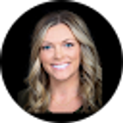 Profile photo of Halie Schaecher