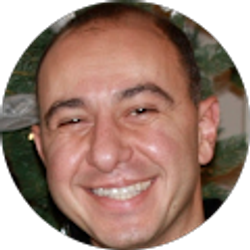 Profile photo of Vahe Ayvazian