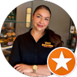 Profile photo of Cristina