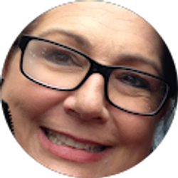 Profile photo of Denise Ryan