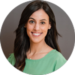 Profile photo of Stephani Holloway