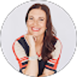 Profile photo of Lyndsie Valdez