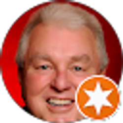 Profile photo of Farris Robertson