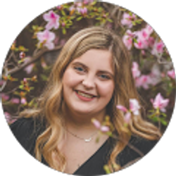 Profile photo of Lauryn Birkes