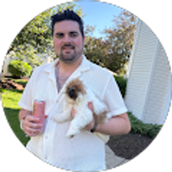 Profile photo of Zack Miller