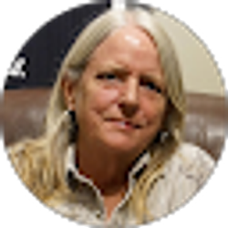 Profile photo of Carol Effinger