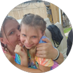 Profile photo of Samantha Askew