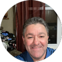 Profile photo of Simon Artiga