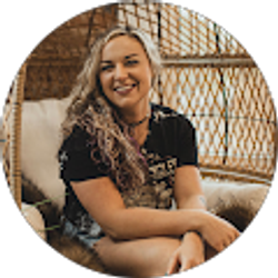 Profile photo of Paige Ledford