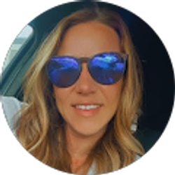 Profile photo of Laura Faulk