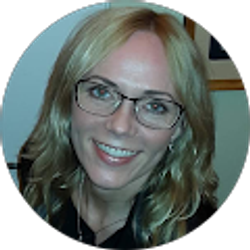 Profile photo of Anna Walerys