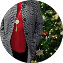 Profile photo of Elaine Graybeal