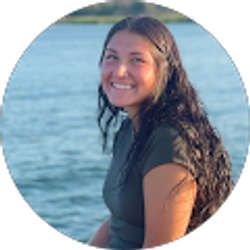 Profile photo of Elizabeth Avilez