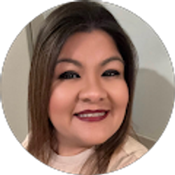 Profile photo of Stephanie Salazar