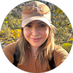 Profile photo of Esther Morales Reyes